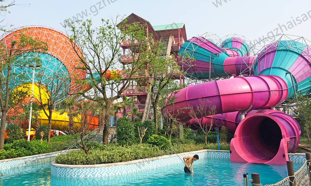 浙江杭州浪浪浪水公园大喇叭与暴风谷组合 浙江杭州浪浪浪水公园大喇叭与暴风谷组合